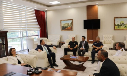Rektör Akkaya taziyeleri kabul etti