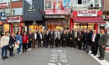 Yalçınkaya'dan CHP'ye Hayırlı Olsun Ziyareti