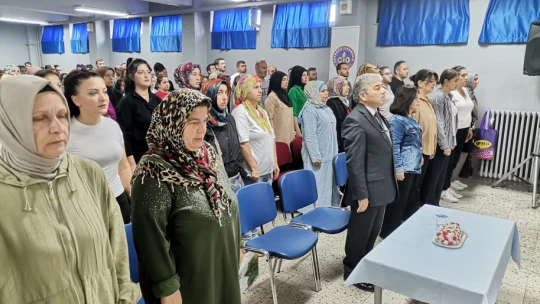 Okul Aile Birliği Toplantısında Eğitimde Nitelik ve Çevre Konuşuldu