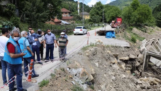 Güner'den yaka seli mağduru Hasankadı'da inceleme