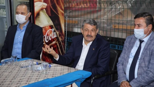 Başkan Akın, belde teşkilatıyla bir araya geldi
