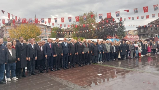 CHP'den Alternatif Cumhuriyet Töreni