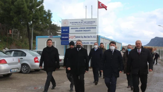 Tunç, Amasra Mendirek onarım inşaatını ziyaret etti