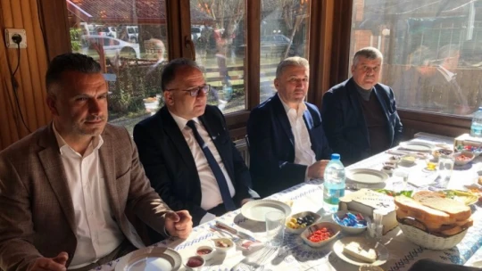 ORMAN KÖYLÜSÜNDEN DEPOLARIN TAŞINMASINA TEPKİ