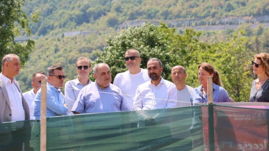 Amasra'da tarihe ışık tutan kazılar yerinde incelendi