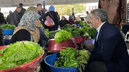 Kalaycı, halkla pazarın nabzını tuttu