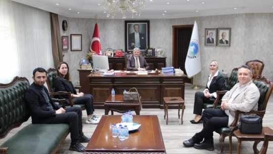 Yeni Yönetim'den Arslan ve Akın'a ziyaret
