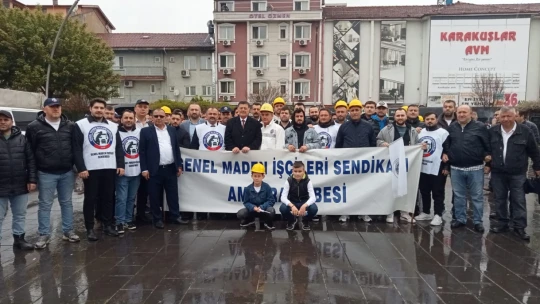 Emek ve Dayanışma Günü yağmura rağmen coşkuyla kutlandı