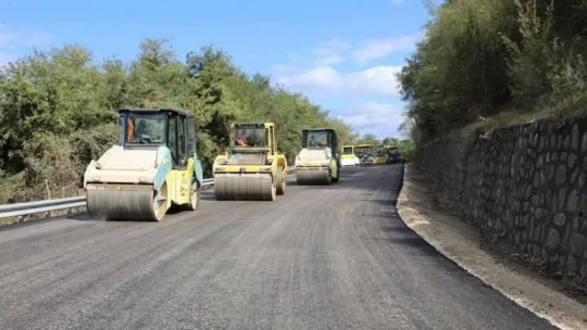 İlçe Başkanlığı yatırımlarla cevap verdi