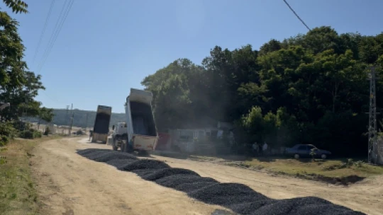 İl Özel İdaresi'nden köylere yol, altyapı ve temizlik hamlesi