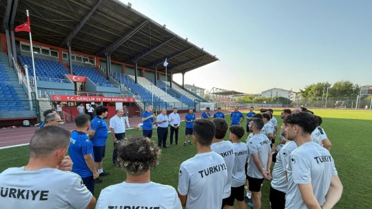 Bartın, İşitme Engelliler Futbol Milli Takımı'na ev sahipliği yapıyor