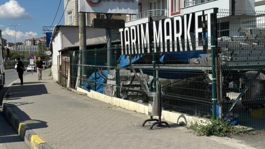 Kavşak Genişletme Çalışmaları Nedeniyle Otobüs Durağı Taşındı