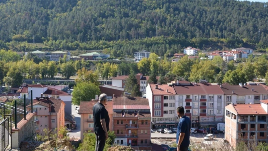 Başkan Uzun, Devam Eden Çalışmaları Yerinde İnceledi