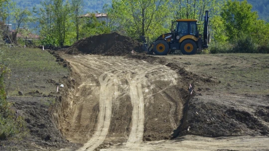 Başkan Uzun, Devam Eden Çalışmaları Yerinde İnceledi