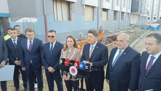 Tunç: 'Bartın'a 1.000 Kişilik Konferans Salonu ve Eğitim Tesisi Geliyor'
