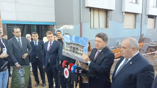 Tunç: 'Bartın'a 1.000 Kişilik Konferans Salonu ve Eğitim Tesisi Geliyor'