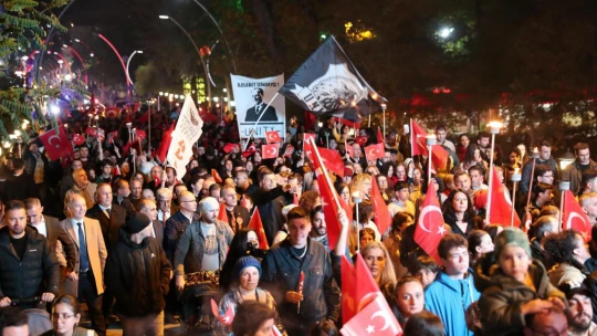 Cumhuriyet Coşkusu Sokaklara Sığmadı!
