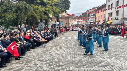 Amasra'dan Ulus'a, Kurucaşile'ye Cumhuriyet Bayramı Coşkuyla Kutlandı