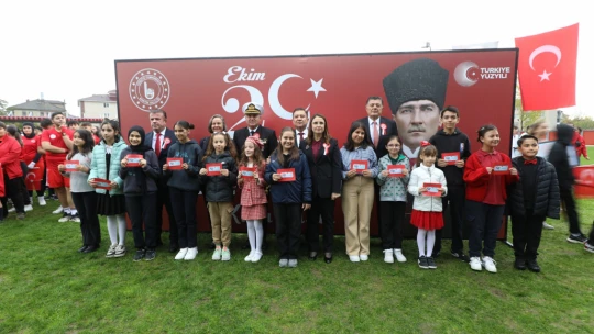 Bartın'da Cumhuriyetin 102. Yılı Coşkuyla Kutlandı