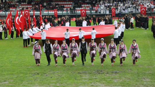 Bartın'da Cumhuriyetin 102. Yılı Coşkuyla Kutlandı