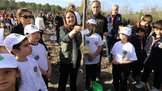 Yeşil Vatan İçin Binlerce Fidan Dikildi
