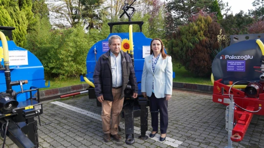 96 Çiftçiye Basınçlı Su Tankeri