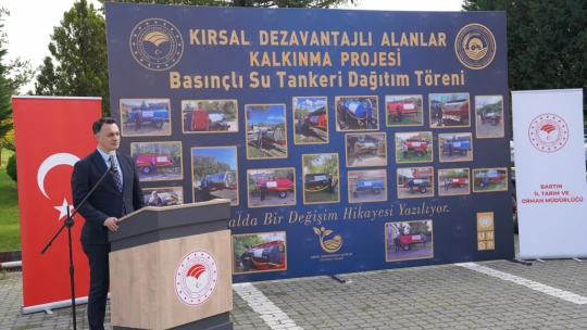 96 Çiftçiye Basınçlı Su Tankeri