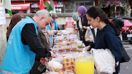 Bartın'da Filistin İçin Kardeşlik Çarşısı
