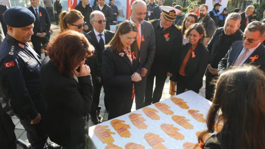 Bartın'dan 'Şiddete Karşı Bir Sözüm Var' Mesajı