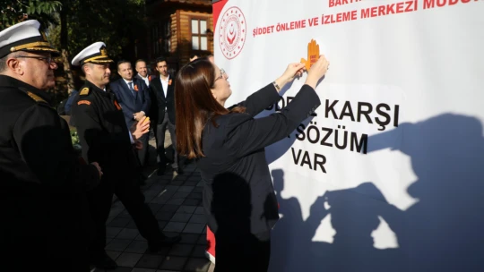 Bartın'dan 'Şiddete Karşı Bir Sözüm Var' Mesajı