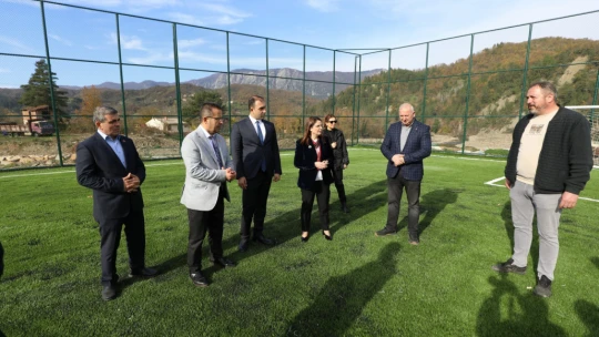 Vali Arslan'dan Ulus'ta Eğitim ve Yatırım Turu