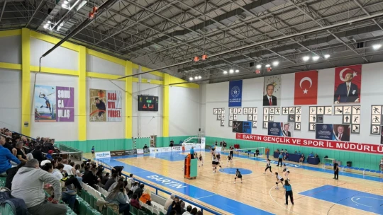 Bartın Volley Academy Yenilmezliğini Sürdürdü