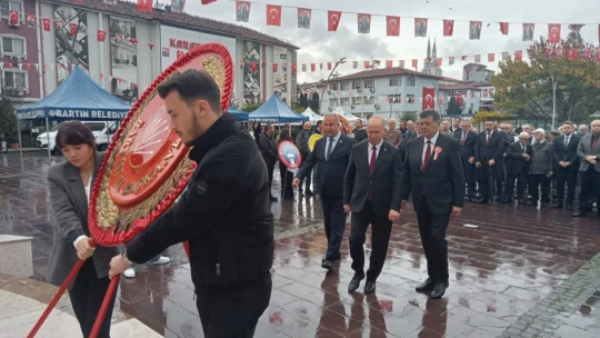 CHP'den Alternatif Cumhuriyet Töreni