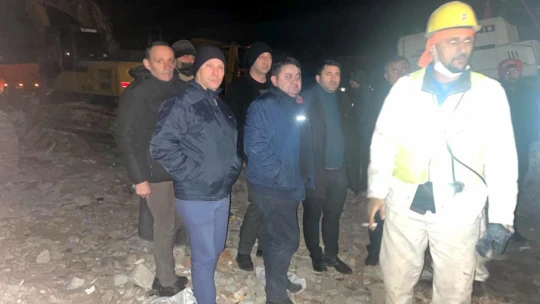 Madenci mucizelere imza atıyor