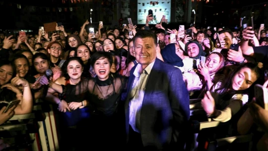Bartın'da Çilek Gibi Festival