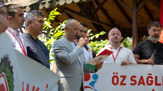 HAK-İŞ tek yürek: 'Şehitlerimizi Unutmuyoruz'