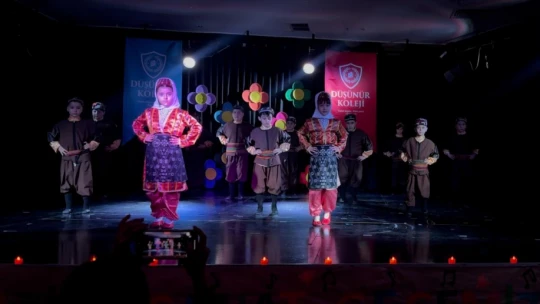 Düşünür Koleji'nden Kültür ve Sanat Dolu Gece