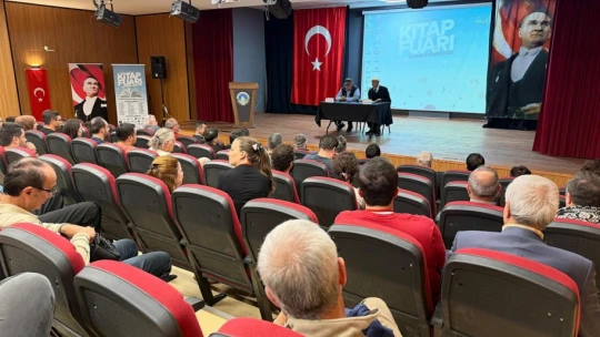 Kitap Fuarında Kültür Rüzgârı Esiyor