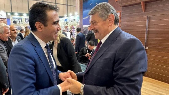 Akın İstanbul'daki Bartınlılarla buluştu