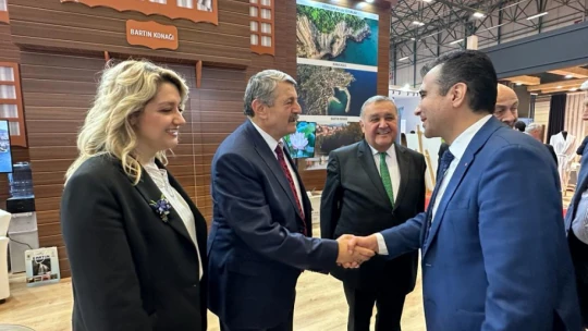 Akın İstanbul'daki Bartınlılarla buluştu