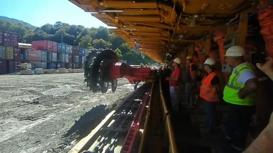 ''Hattat Holding'den Amasra'ya 725 Milyon Dolarlık Taş Kömürü Yatırımı''