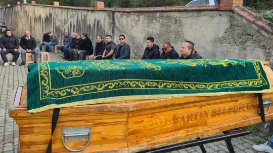 Bartın Basınının Duayen İsmi Hikmet Sönmez'e Son Veda