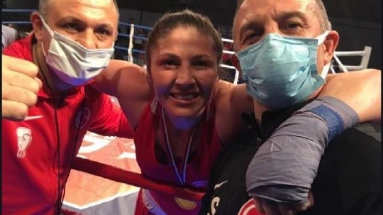 Şennur  Demir'denTürkiye' ye bir Atın madalya daha