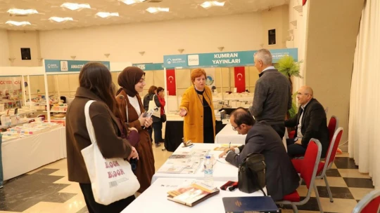 27. Bartın Kitap Fuarı Söyleşiler ve Atölyelerle Renkleniyor