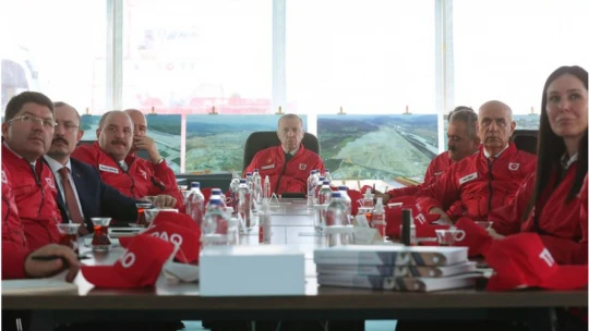 Türkiye tarihinin en büyük keşfinde ilk borular döşeniyor