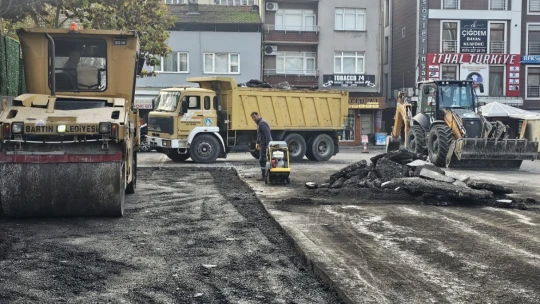 Bartın Belediyesi'nden Yollara 100 Milyon TL'lik Yatırım