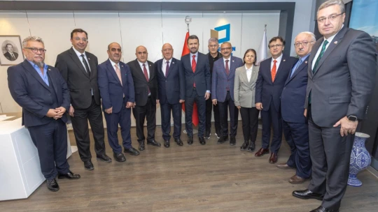 Türkiye Gazeteciler Konfederasyonu'ndan BİK Genel Müdürü Abdülkadir Çay'a ziyaret.