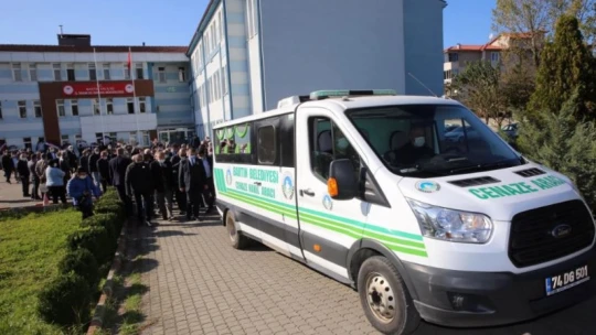 Alagöz son yolculuğuna uğurlandı