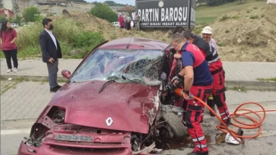 Terminal yolunda feci kaza