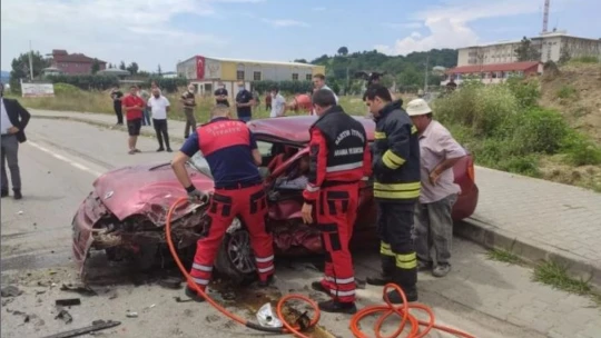 Terminal yolunda feci kaza